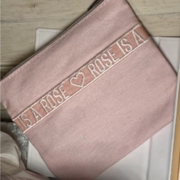 New Dior “Rose is a Rose” Pouch Bundle - Picture 3 of 3